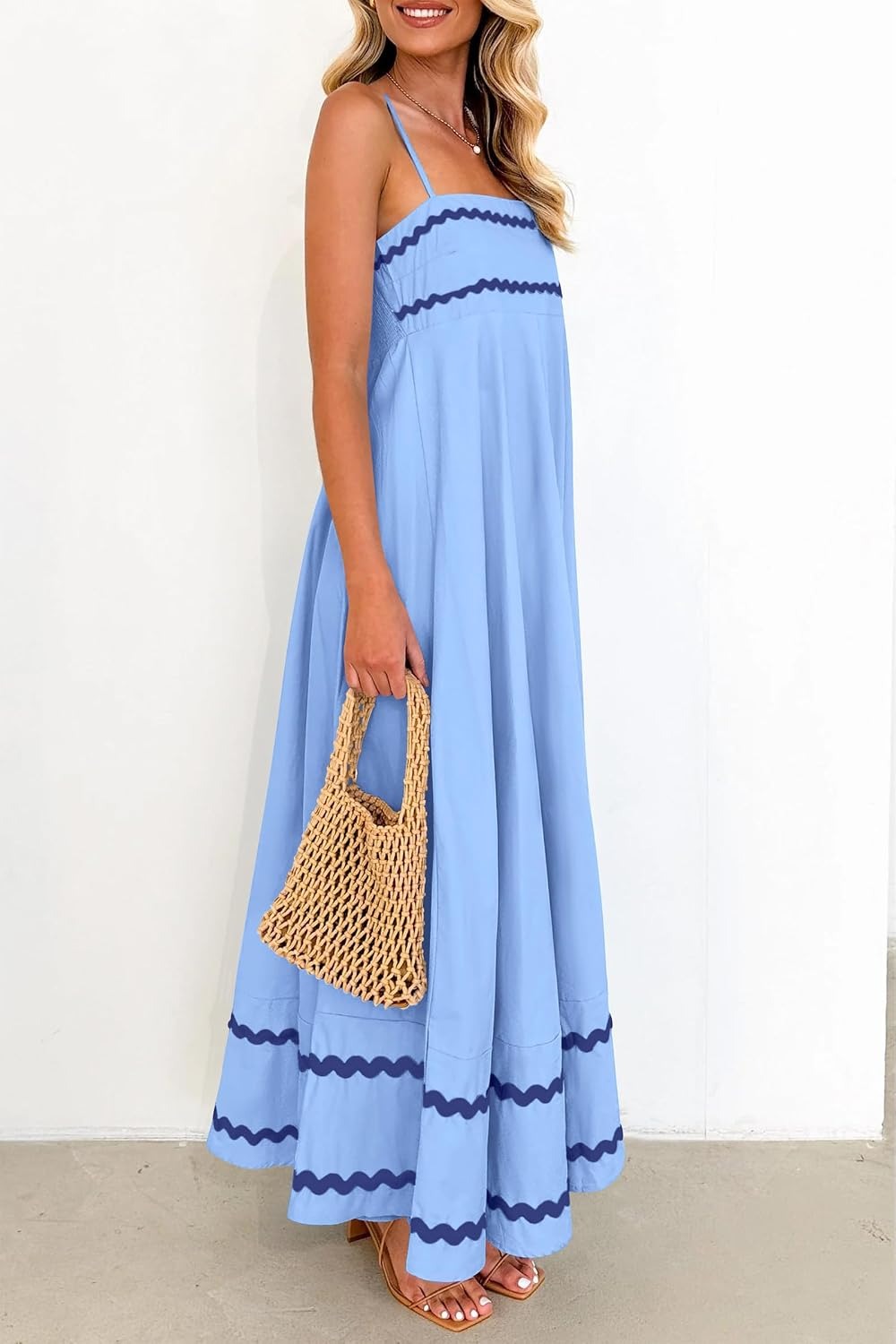 Light blue sleeveless casual maxi dress
